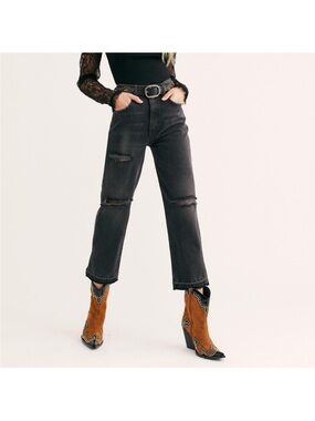 We The Free Washed Black Distressed Jeans size 31 NWT
